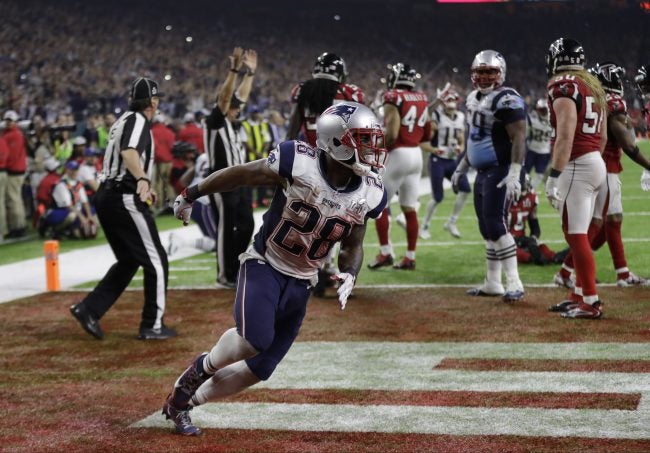 Pats pull off biggest Super Bowl comeback