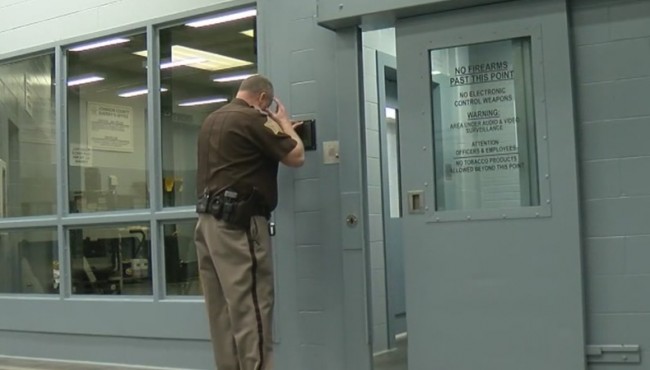 Johnson County jail to add 2 body scanners Indianapolis News