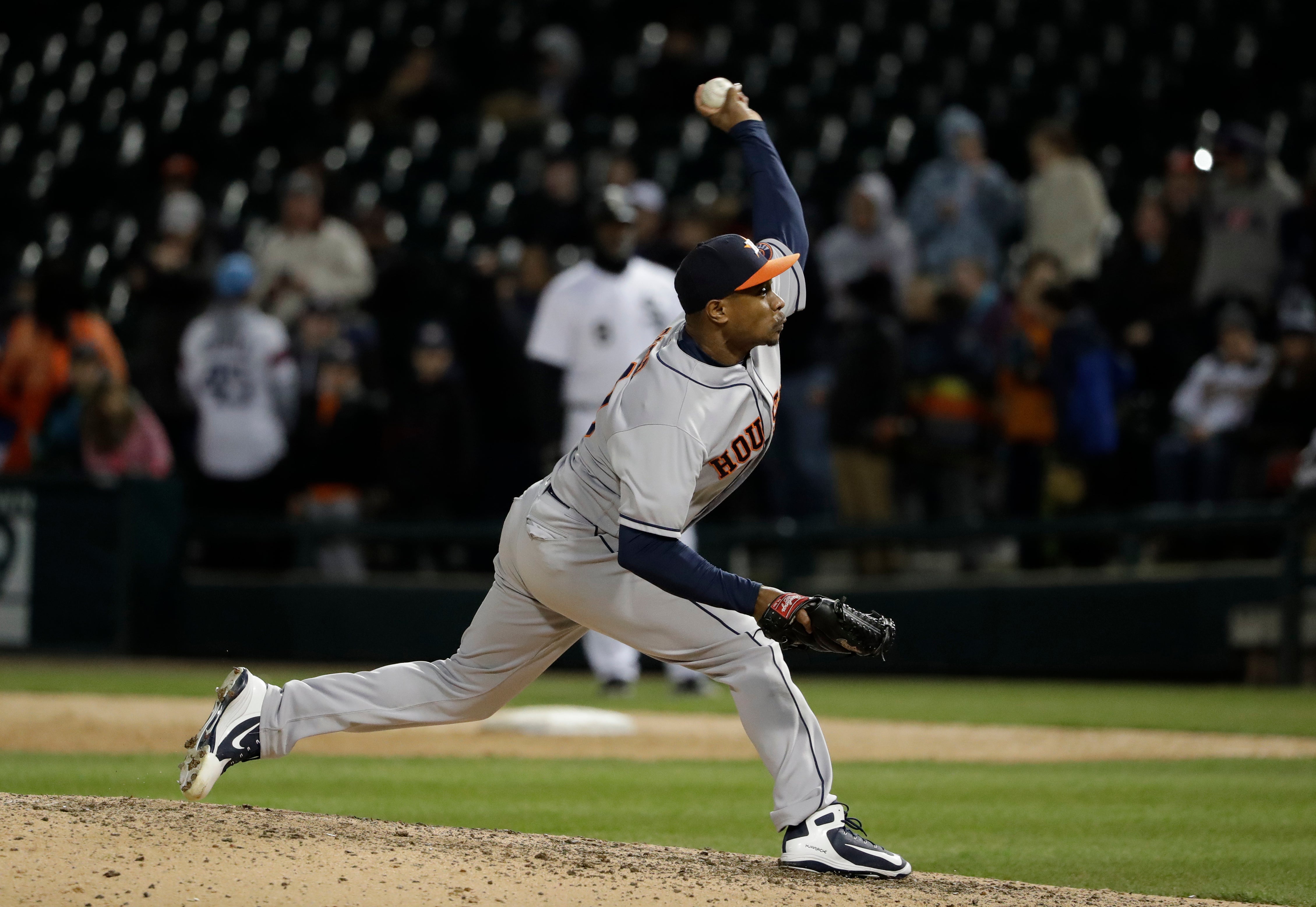 Astros drop series fnale to White Sox