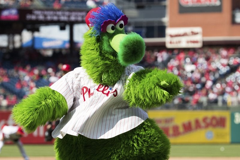 The Phillie Phanatic Accidentally Injured A Fan With A Hot Dog Cannon