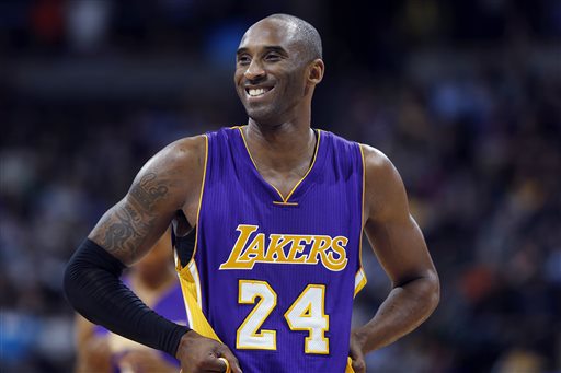 Kobe Bryant honored in first game at Staples Center since his death