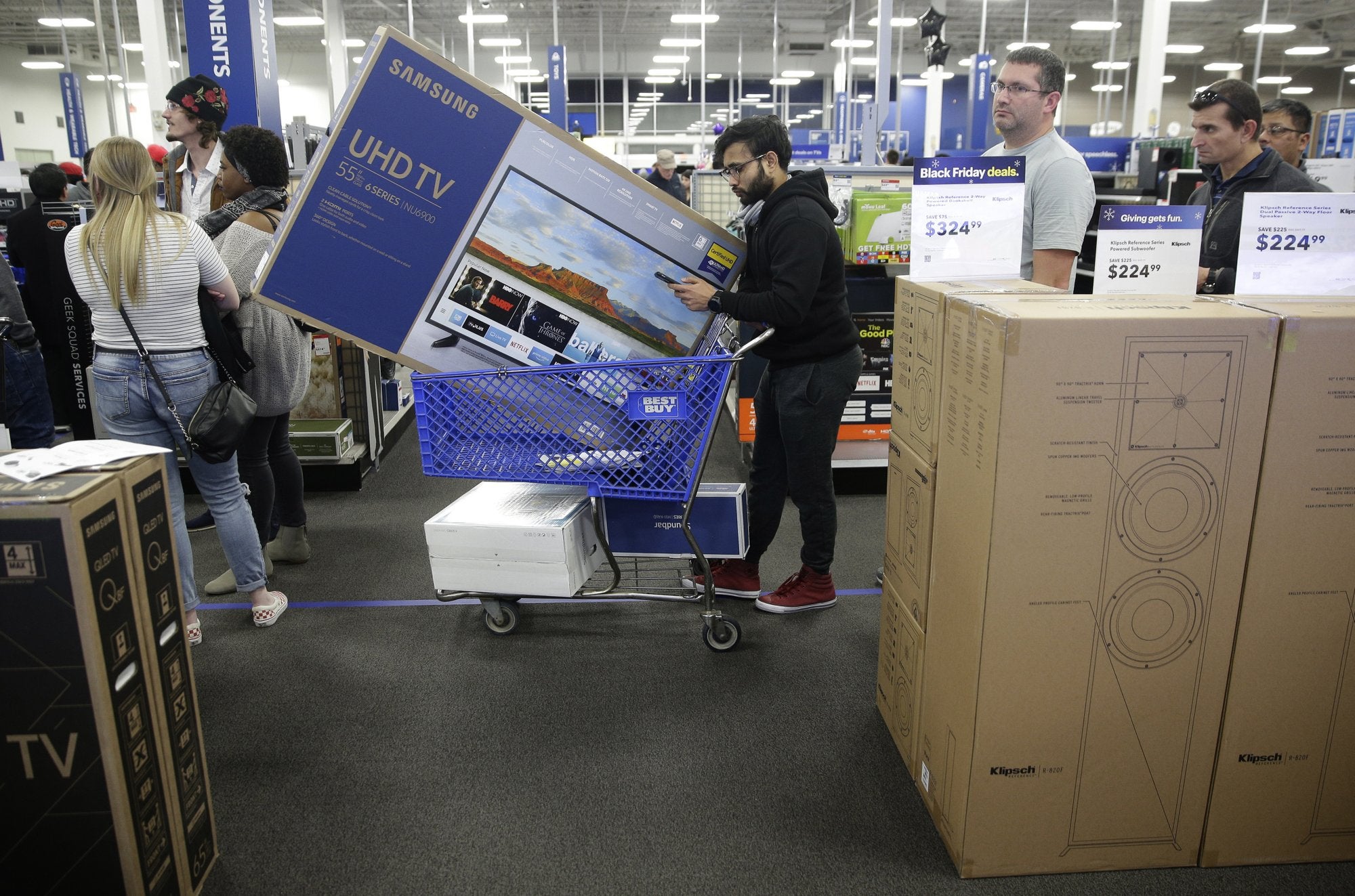 Best Buy warns of higher prices for shoppers due to tariffs WISHTV