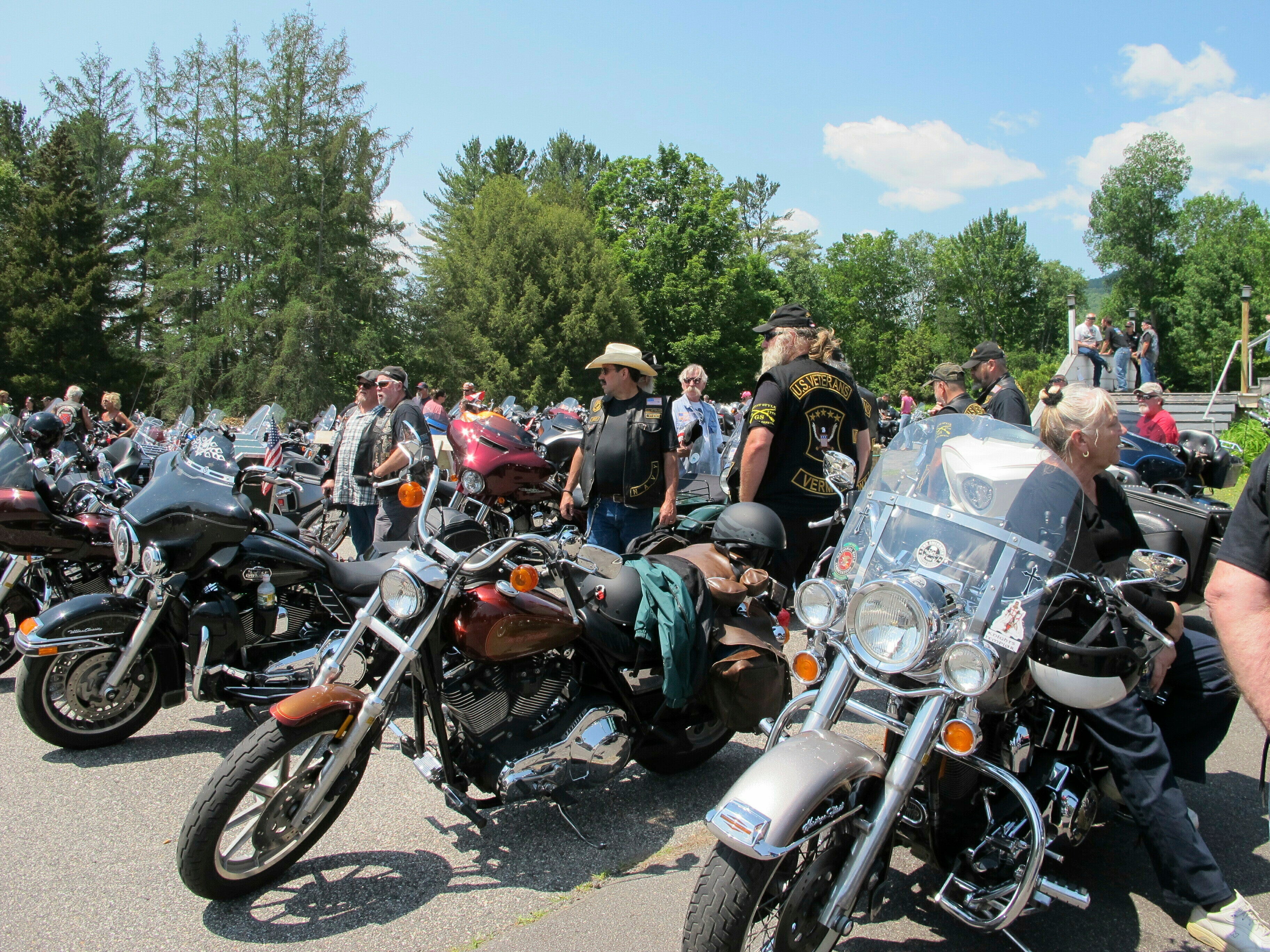 Bikers bidding farewell to those killed in pickup collision - WISH-TV