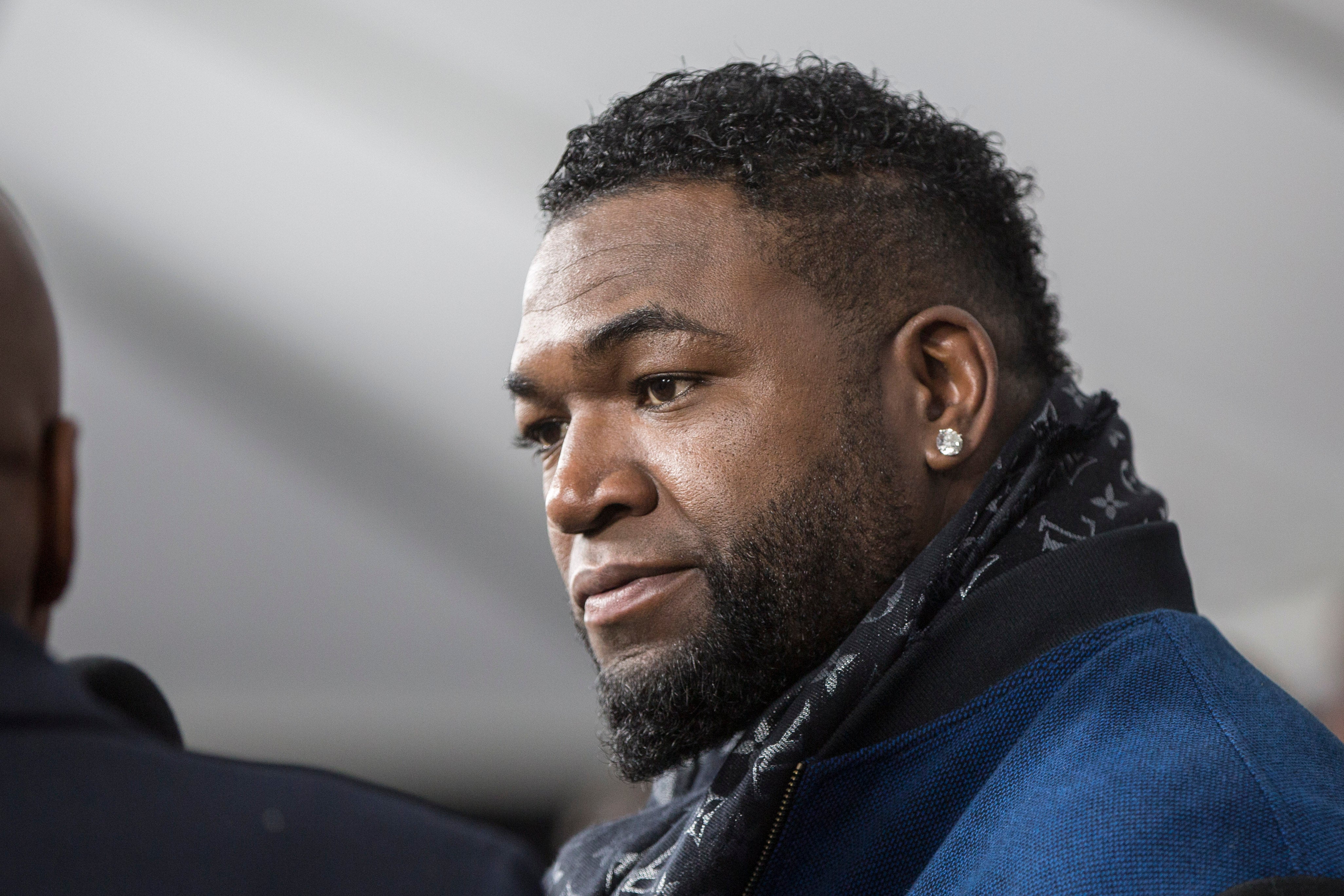 Baseball star Ortiz makes first appearance since being shot