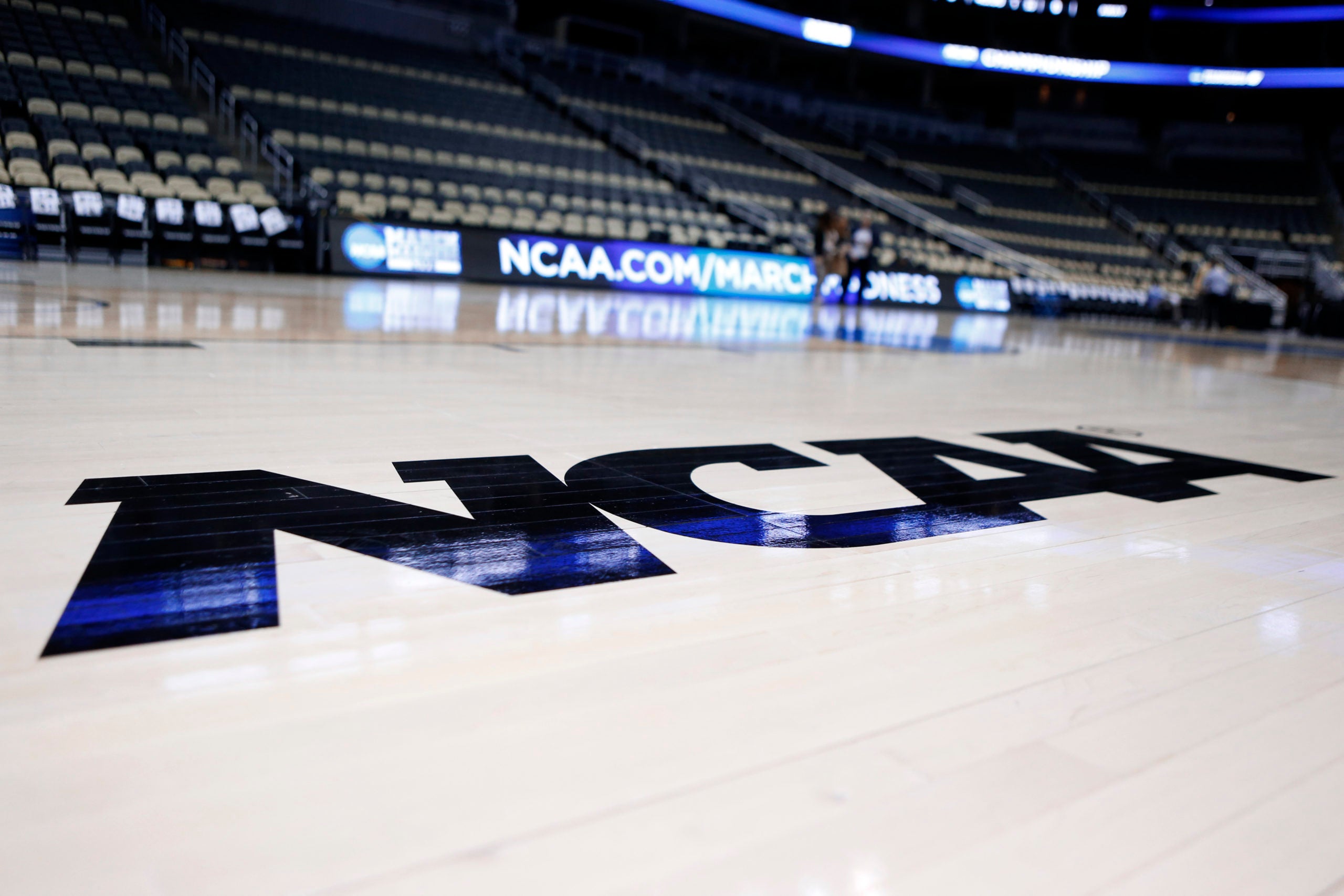 NCAA Men's Basketball Regional March 26 & 28 - Lucas Oil Stadium