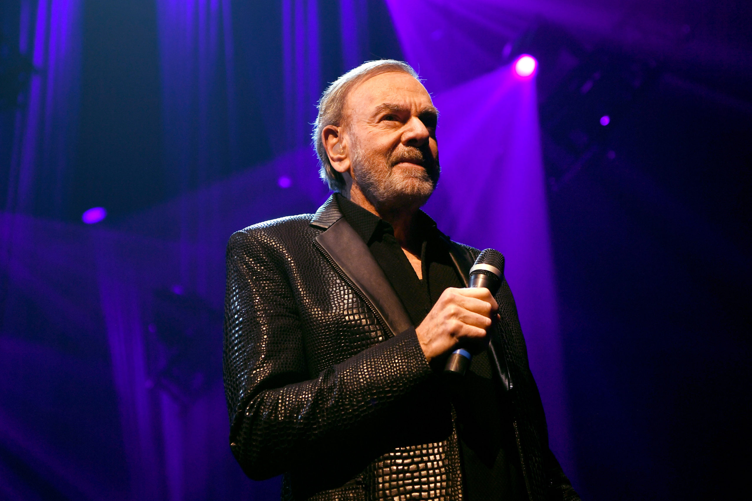 News - Neil Diamond