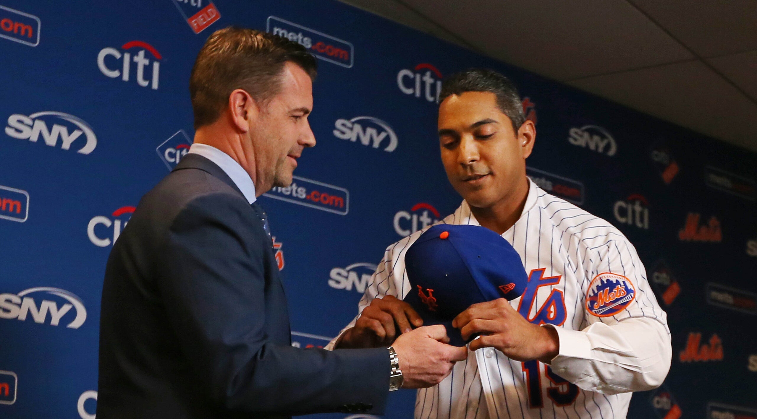 Mets GM Brodie Van Wagenen others out as hedge fund manager Steve