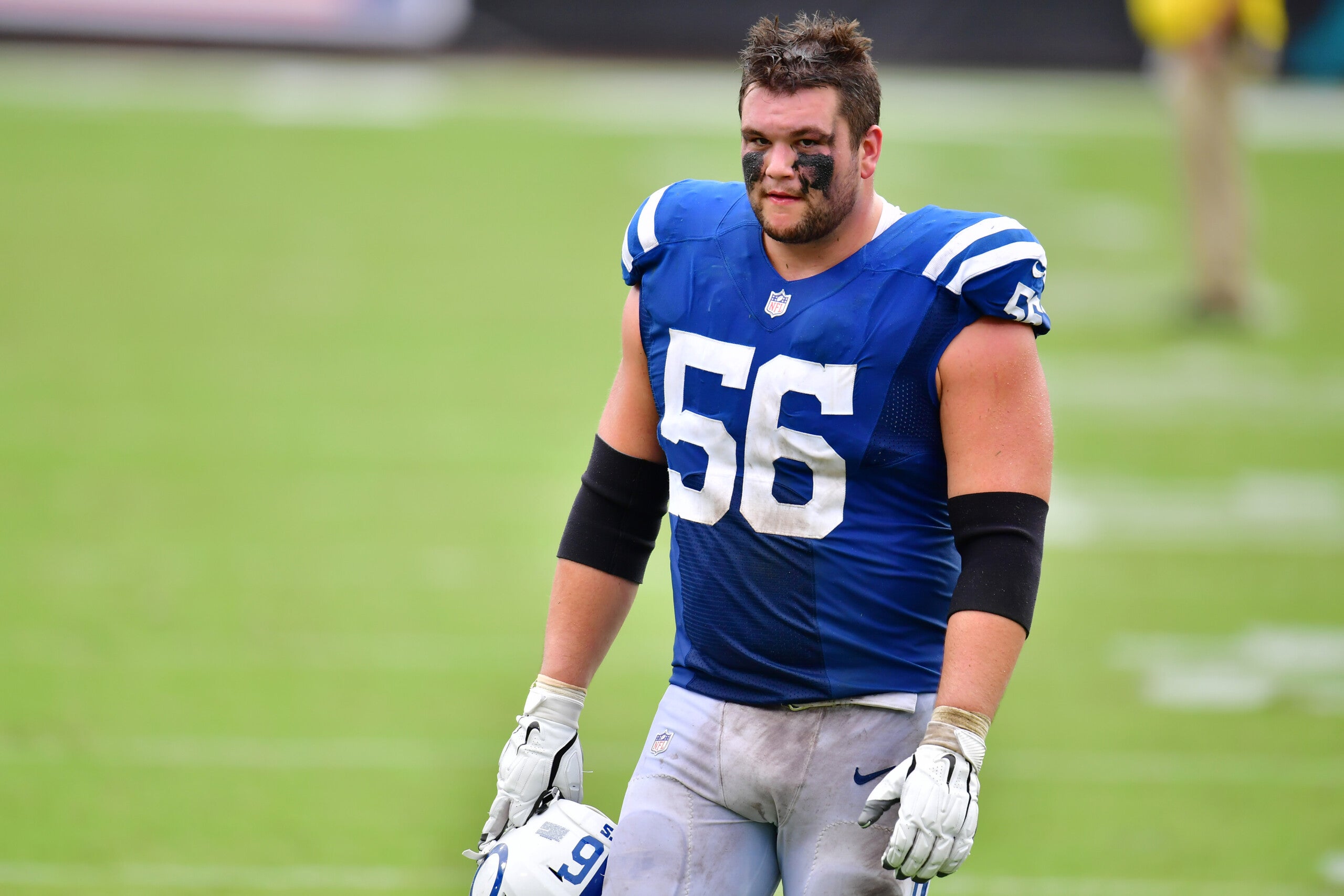 Quenton Nelson to undergo same foot surgery as Wentz