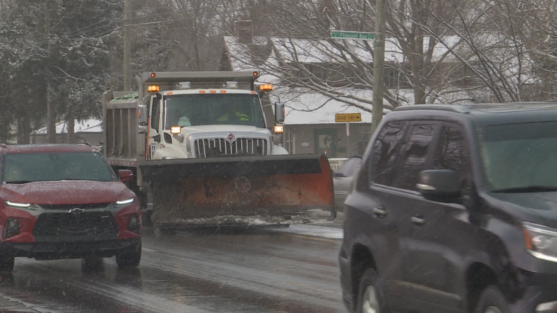 DPW, INDOT Prepare For Icy Roads - Indianapolis News | Indiana Weather ...