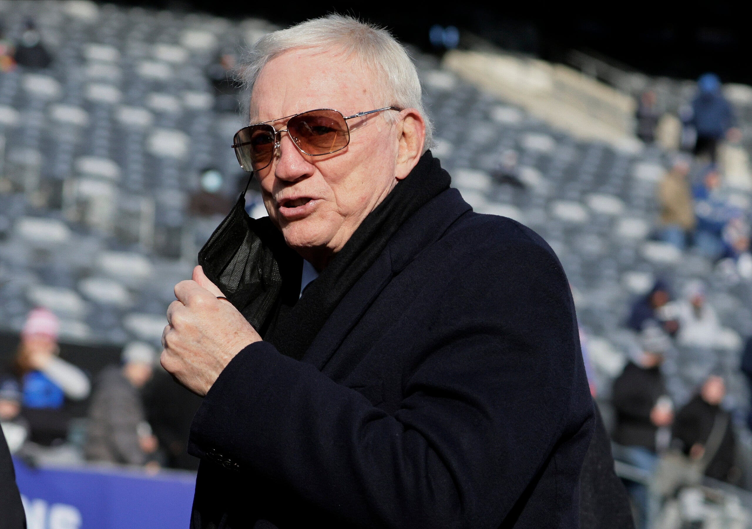 woman-sues-cowboys-jerry-jones-says-he-is-biological-father-wish-tv