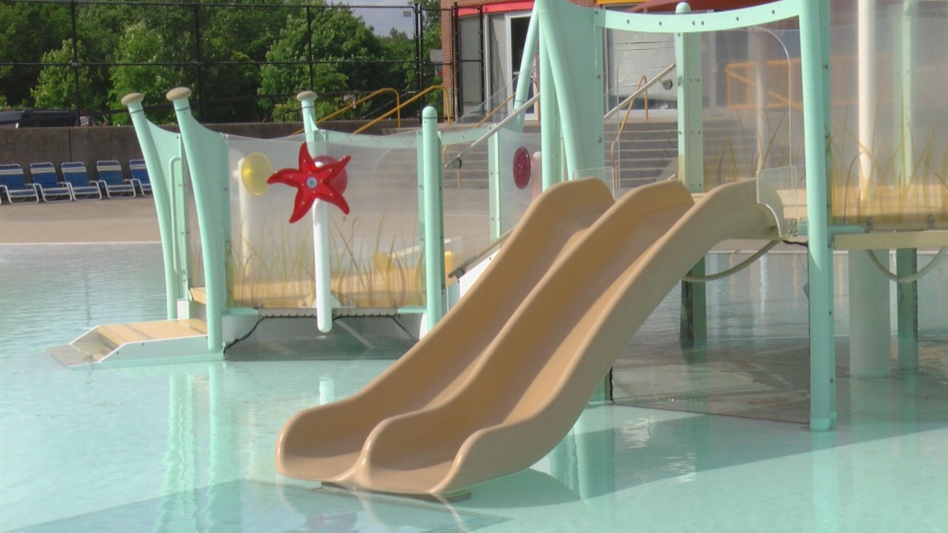 Indy Parks still needs to hire 119 lifeguards