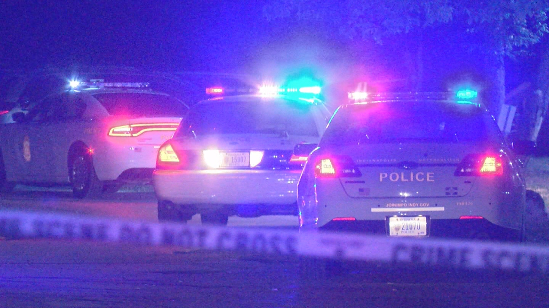 4 people shot in 3 separate overnight shootings across Indianapolis