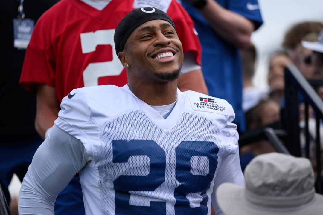 Photos: Weather pushes Indianapolis Colts training camp inside Friday