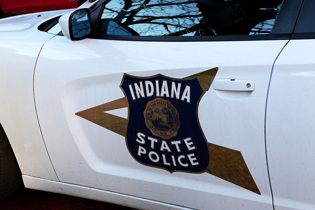 2 wanted men, 2 women arrested after police chase in Indianapolis