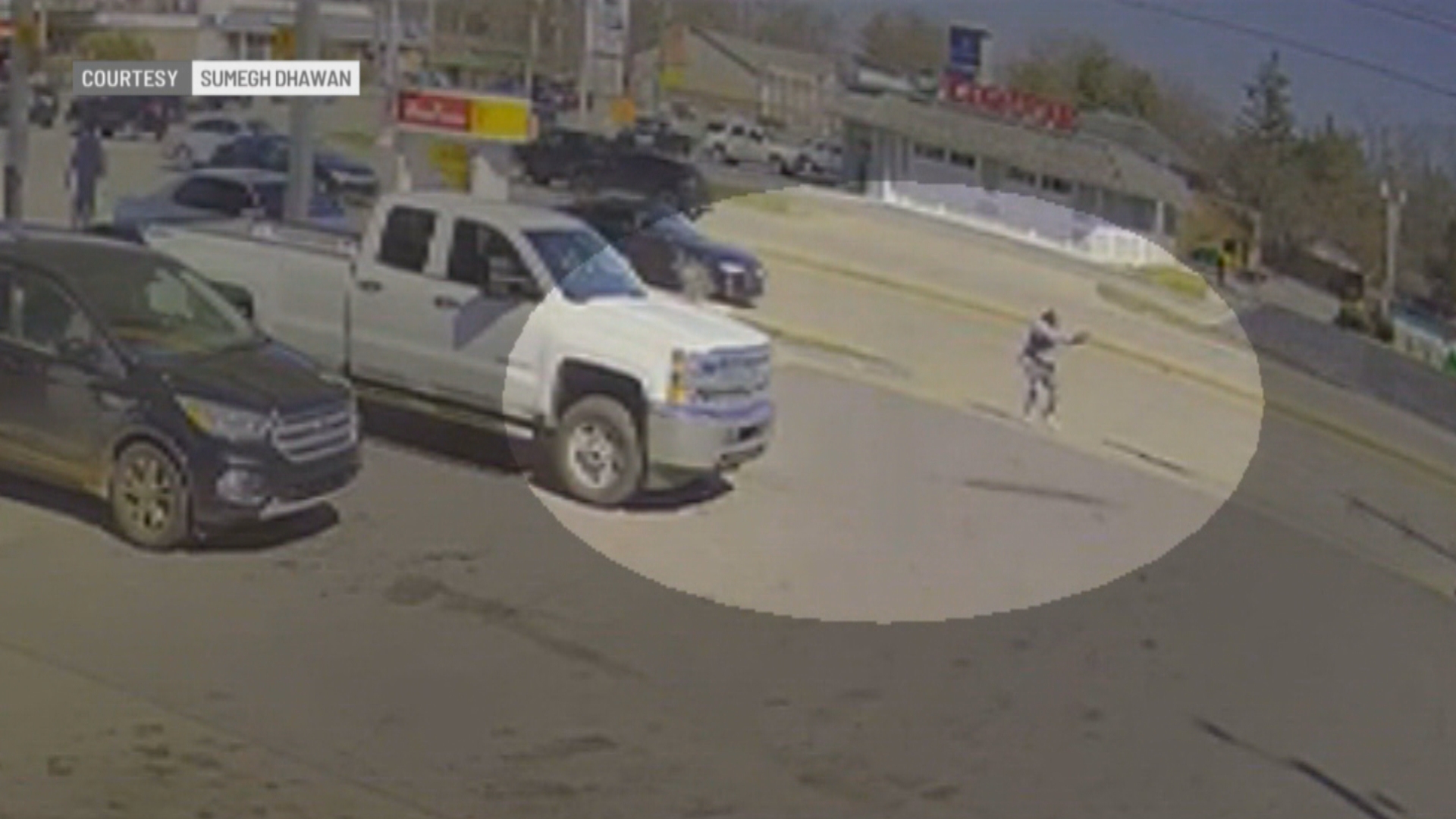 Video shows shooting critically injuring Sullivan Hardware employee