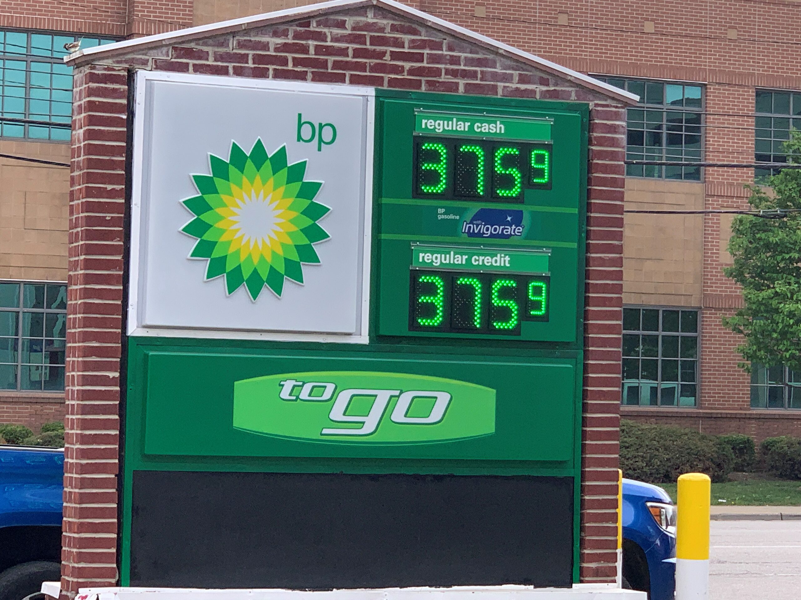 Gas prices in Indiana accelerating