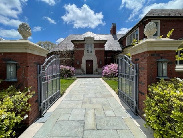 The gates to a historic Indianapolis mansion