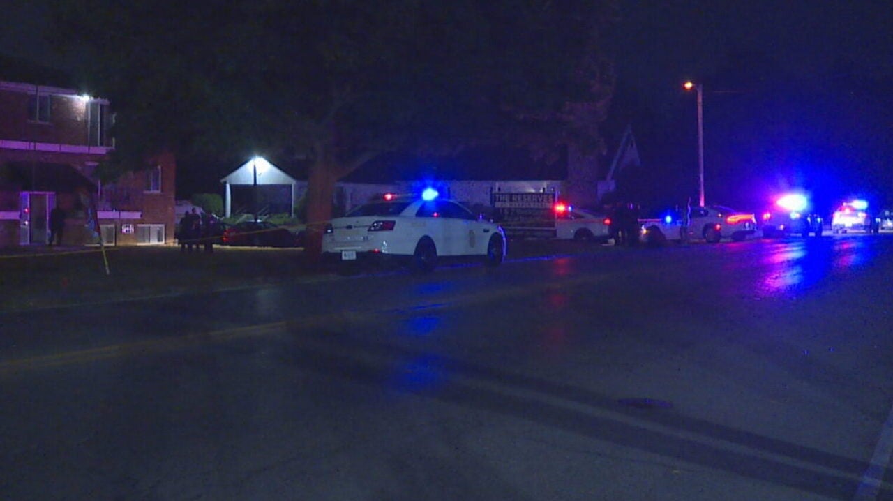 Impd Man Dies In Shooting At East Side Apartments Indianapolis News Indiana Weather 6590