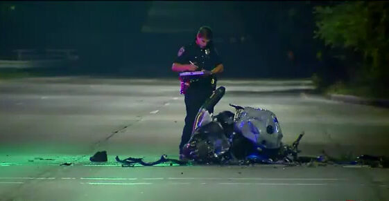 1 dies in north side motorcycle crash outside Newfields