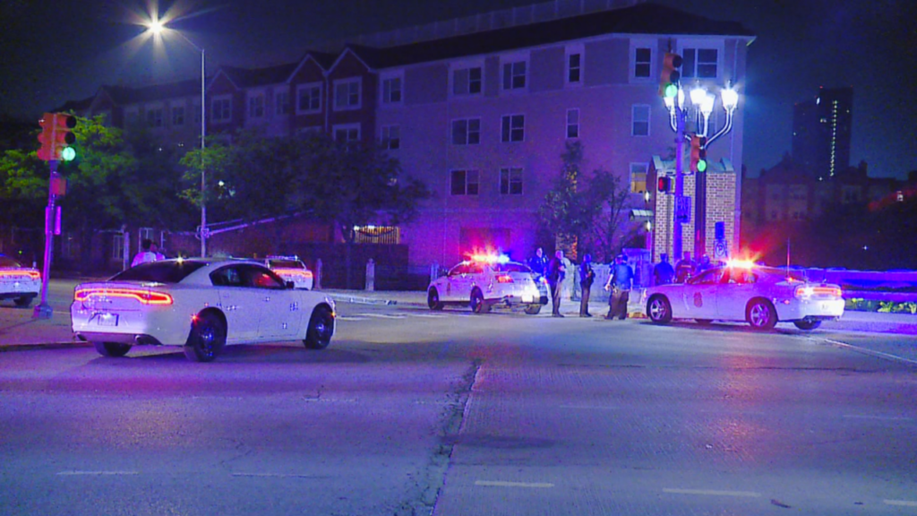 IMPD: 3 hurt in shooting near downtown canal