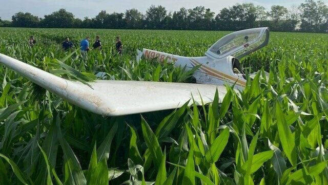 Plane crashes in cornfield near Jeffersonville