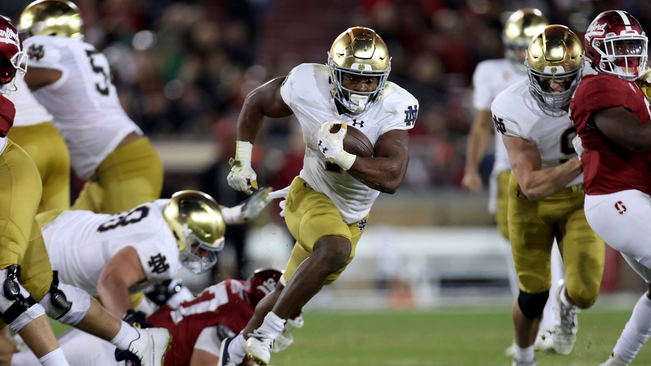 No. 17 Notre Dame routs Stanford 5623