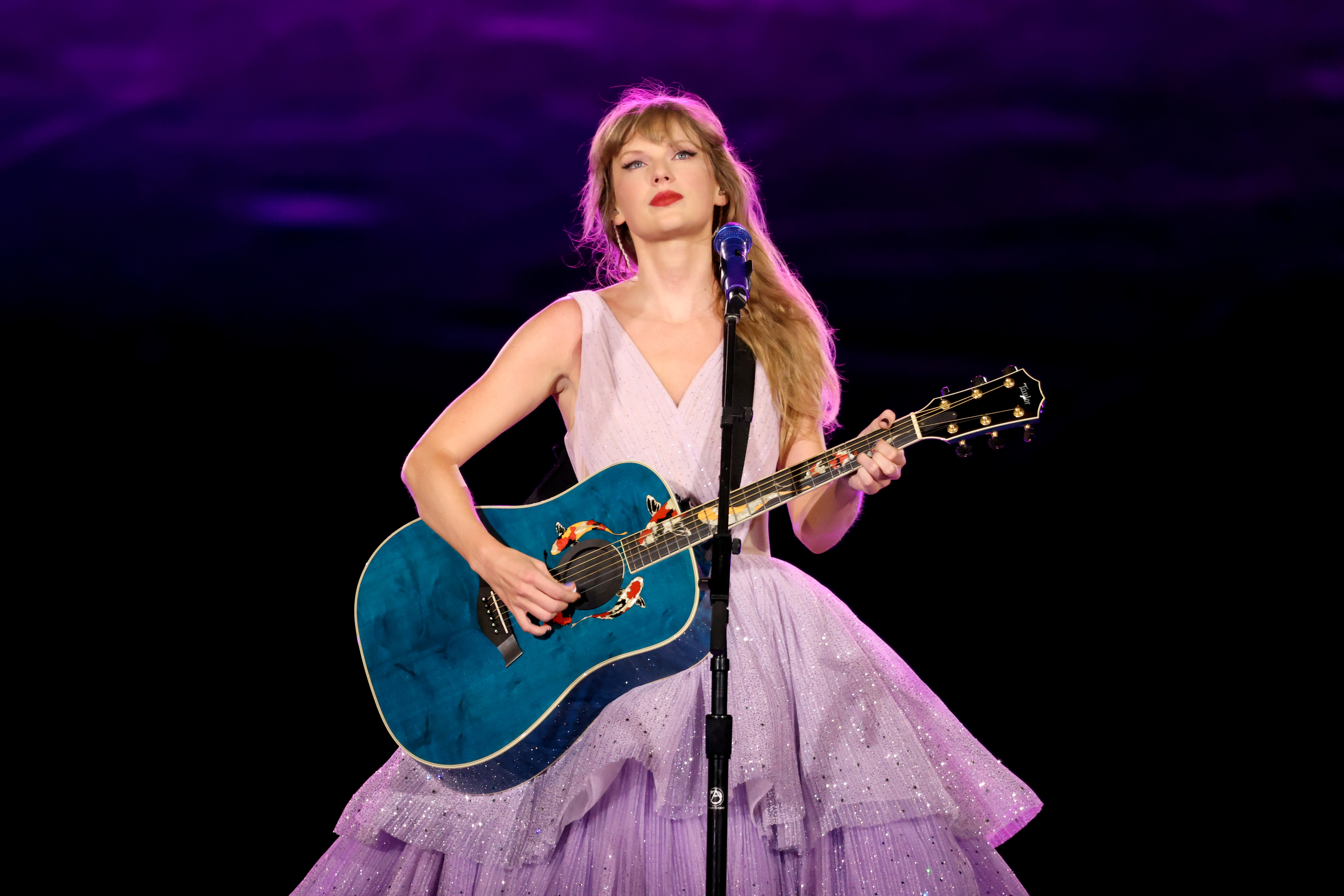 KANSAS CITY, MISSOURI: Taylor Swift performs onstage for night one of Taylor Swift | The Eras Tour on July 07, 2023 in Kansas City, Missouri. (Photo by John Shearer/TAS23/Getty Images for TAS Rights Management)