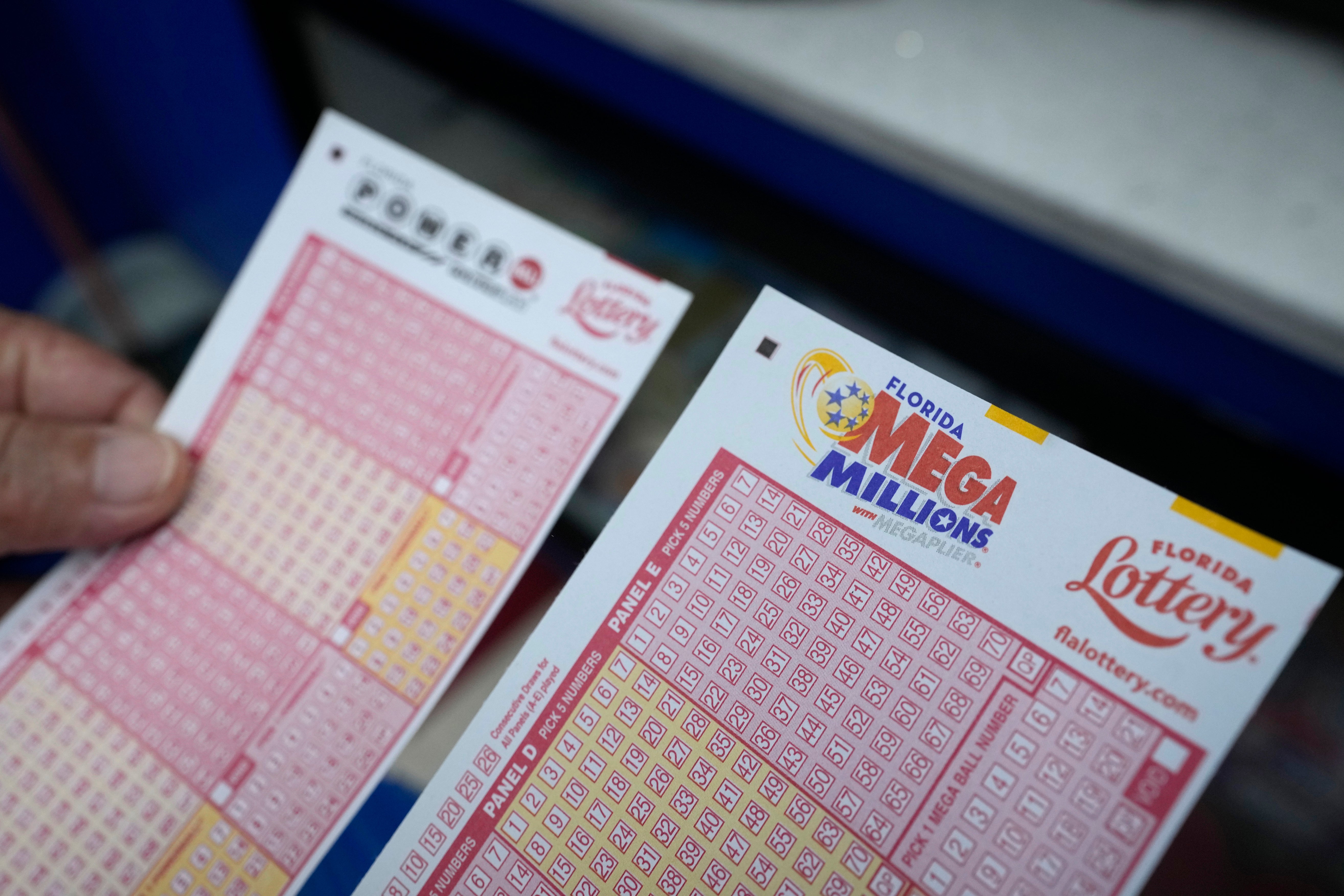 Mega Millions Jackpot 977 Million Prize Friday Night