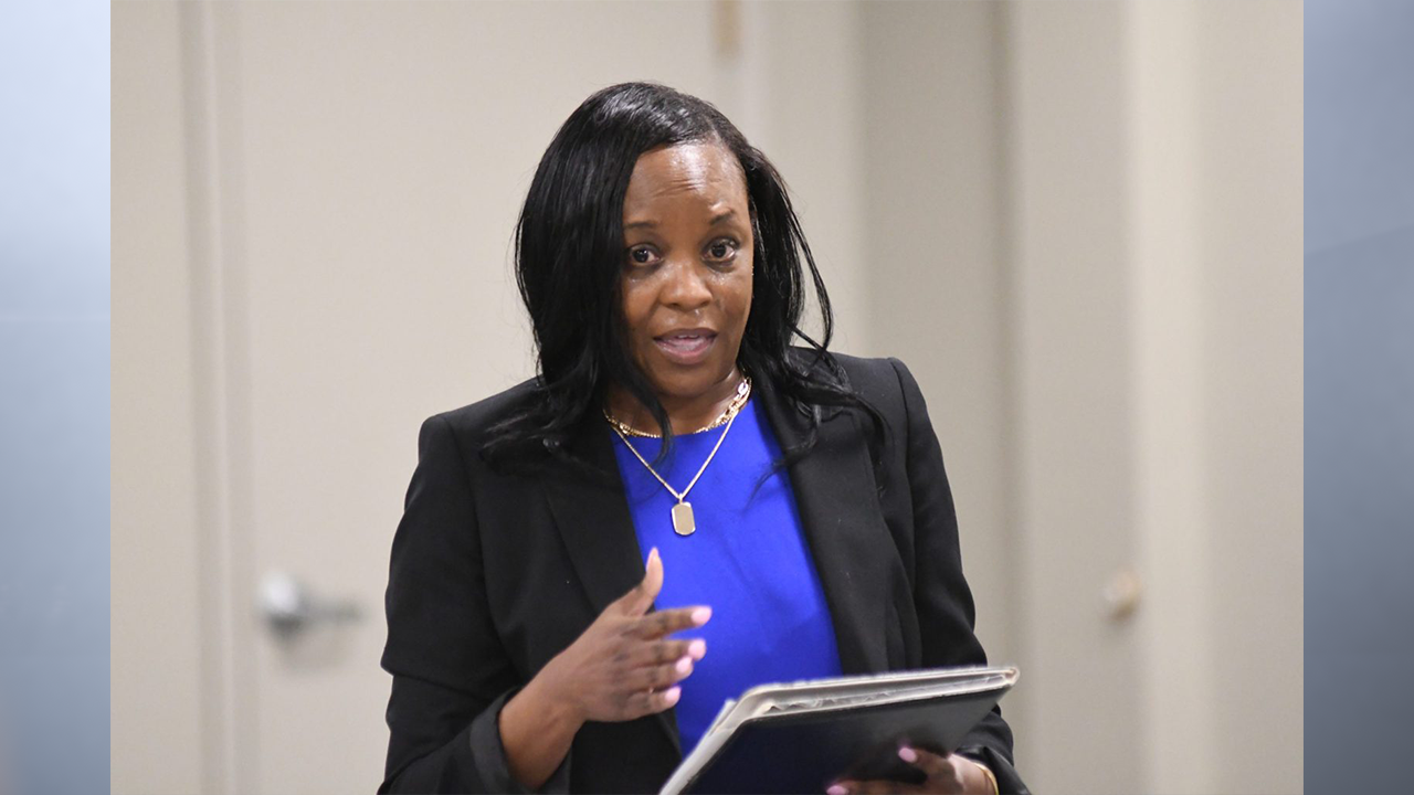 Rena Allen speaks to fellow Democrats after winning a caucus to represent District 15, which includes parts of the far east side. (Photo by Peter Blanchard/Mirror Indy)