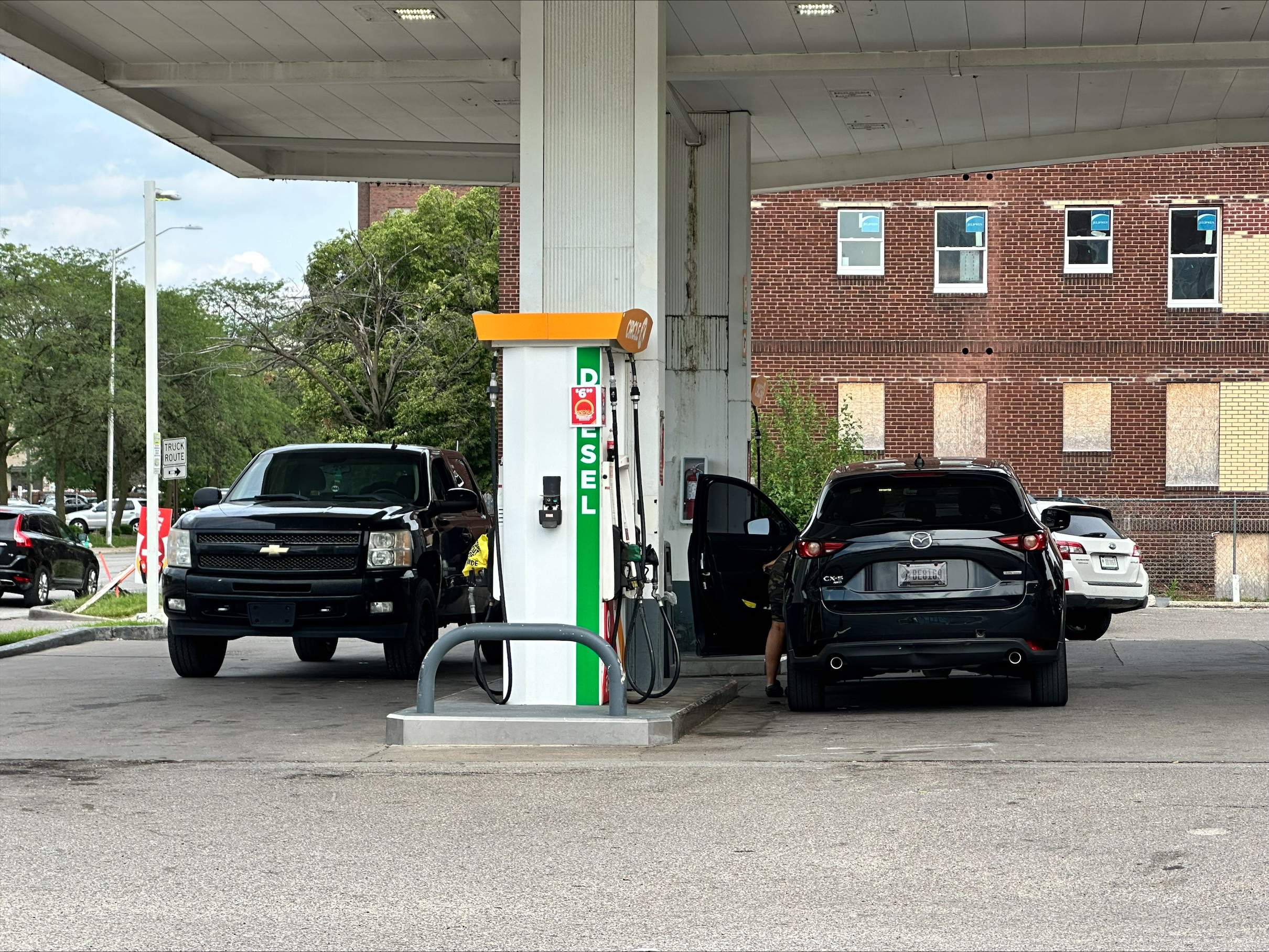 Circle K, the global convenience store chain, on May 23, 2204, lowered gas prices by 40 cents per gallon natiionally between 4 p.m. and 7 p.m. local time. Here is a view from the station at 16th and Illinois streets in Indianapolis. (WISH Photo/Jason Ronimous)