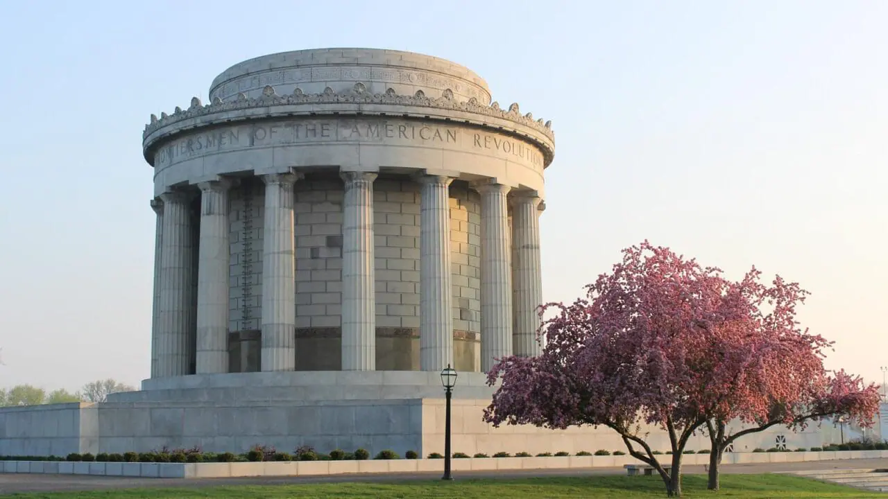 The George Rogers Clark memorial at George Rogers Clark National Historical Park in Vincennes, Indiana, made Trip Advisor's list of 30 highest-rated free things to do in Indiana. Other top-rated spots include Oliver Winery in Nashville, White River State Park in Indianapolis, and the Basilica of the Sacred Heart on the campus of the University of Notre Dame. (Photo by the National Park Service)