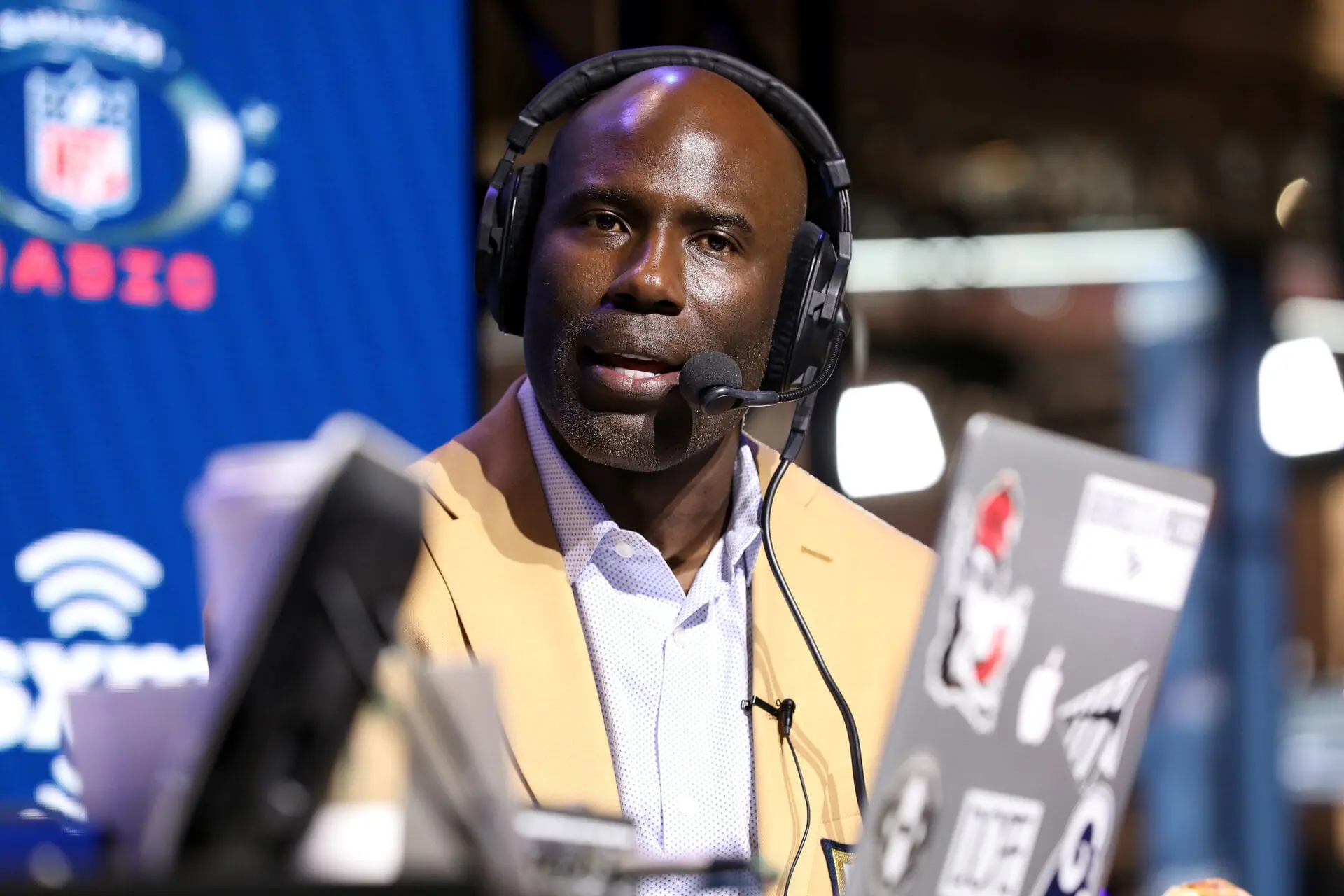 Terrell Davis says he was wrongfully removed from a United Airlines plane in handcuffs over the weekend after he tapped a flight attendant’s arm to ask for a cup of ice – and the airline says it has removed the attendant from duty while it reviews the incident. (Photo by Cindy Ord/Getty Images via CNN Newsource)