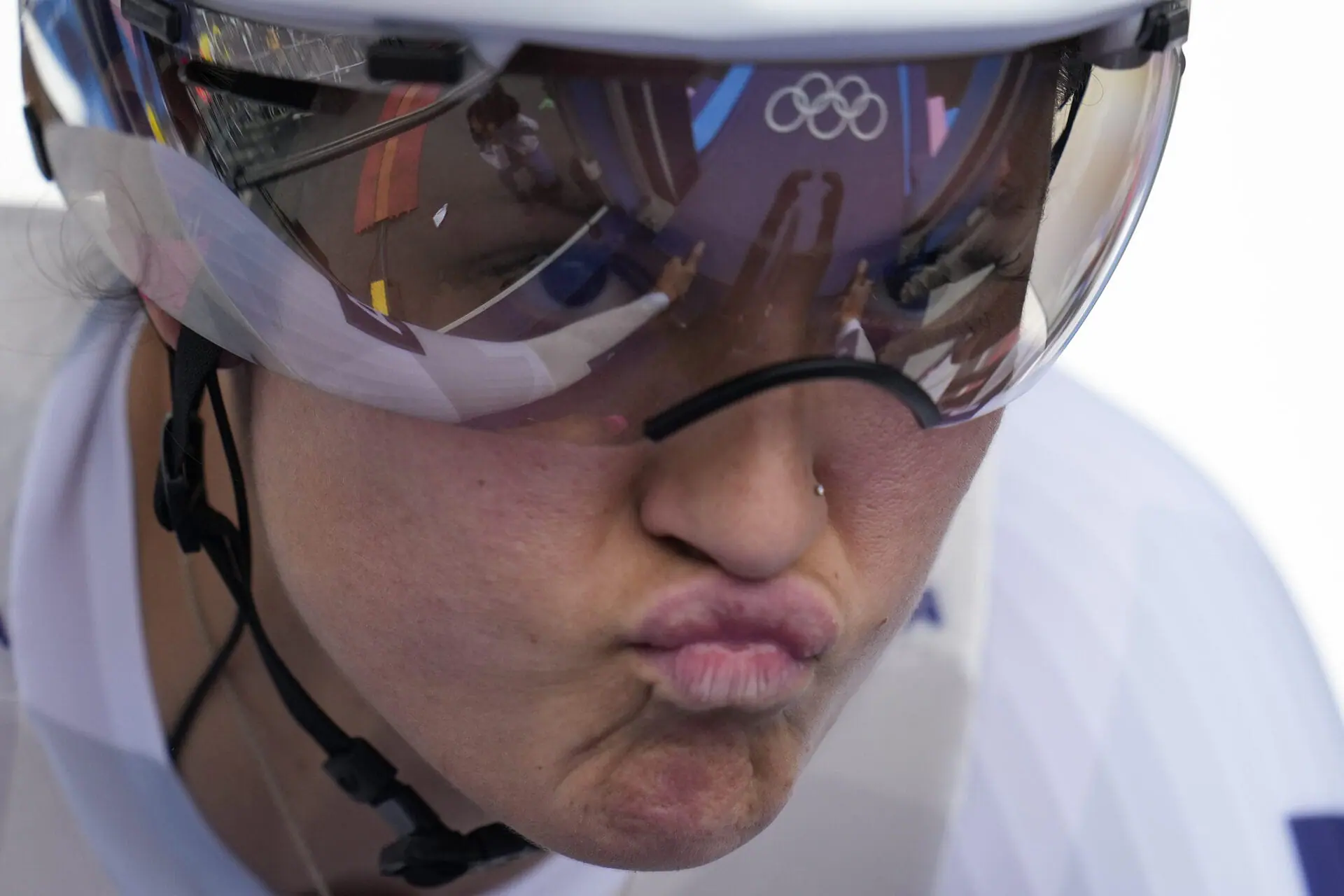 Chloe Dygert, of United States, gets ready to start the women's cycling time trial event, at the 2024 Summer Olympics, Saturday, July 27, 2024, in Paris, France. (AP Photo/Ricardo Mazalan)