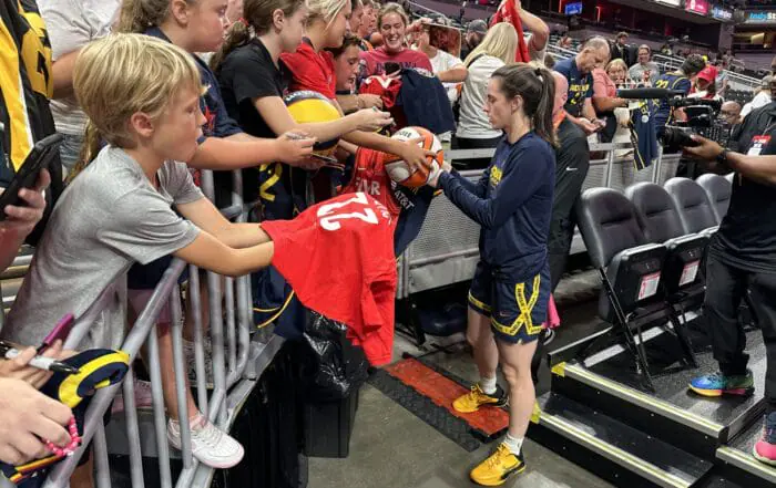 PHOTOS | Caitlin Clark signs autographs before Fever play Sun