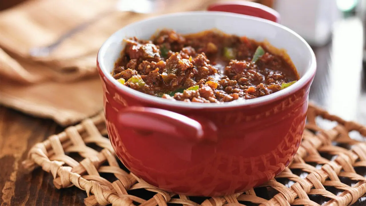 Chili sits in a bowl. (WISH Photo, File)