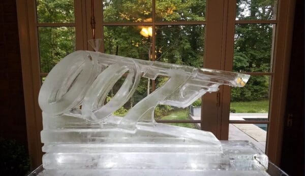 Indiana Business Creates Unique Ice Sculptures  