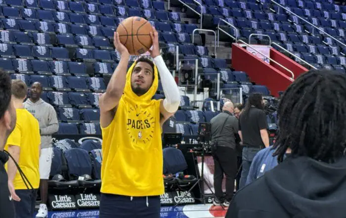 PHOTOS | Pacers warm up for season opener