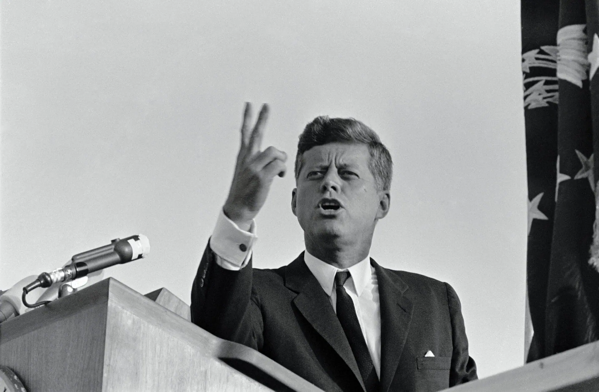 Indianapolis: President John Kennedy spoke to Hoosier Democrats here as the party staged their biggest political rally of the 1962 campaign in Indiana. (Photo by Getty Images)