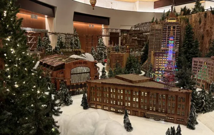 Jingle Rails: The Great Western Adventure unveils at Eiteljorg Museum