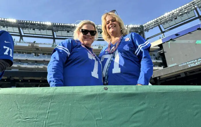 PHOTOS | Colts pregame scenes inside MetLife Stadium