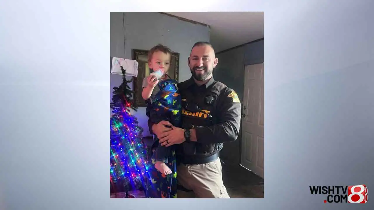 An Indiana sheriff's deputy is being recognized for using a new piece of equipment to save the life of little boy who was choking on an ornament and a piece of candy. (Provided Photo/Scott County Sheriff's Office via Facebook)